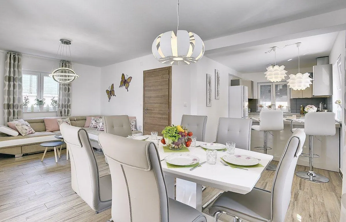 Holiday home Casa Jadreski Pula